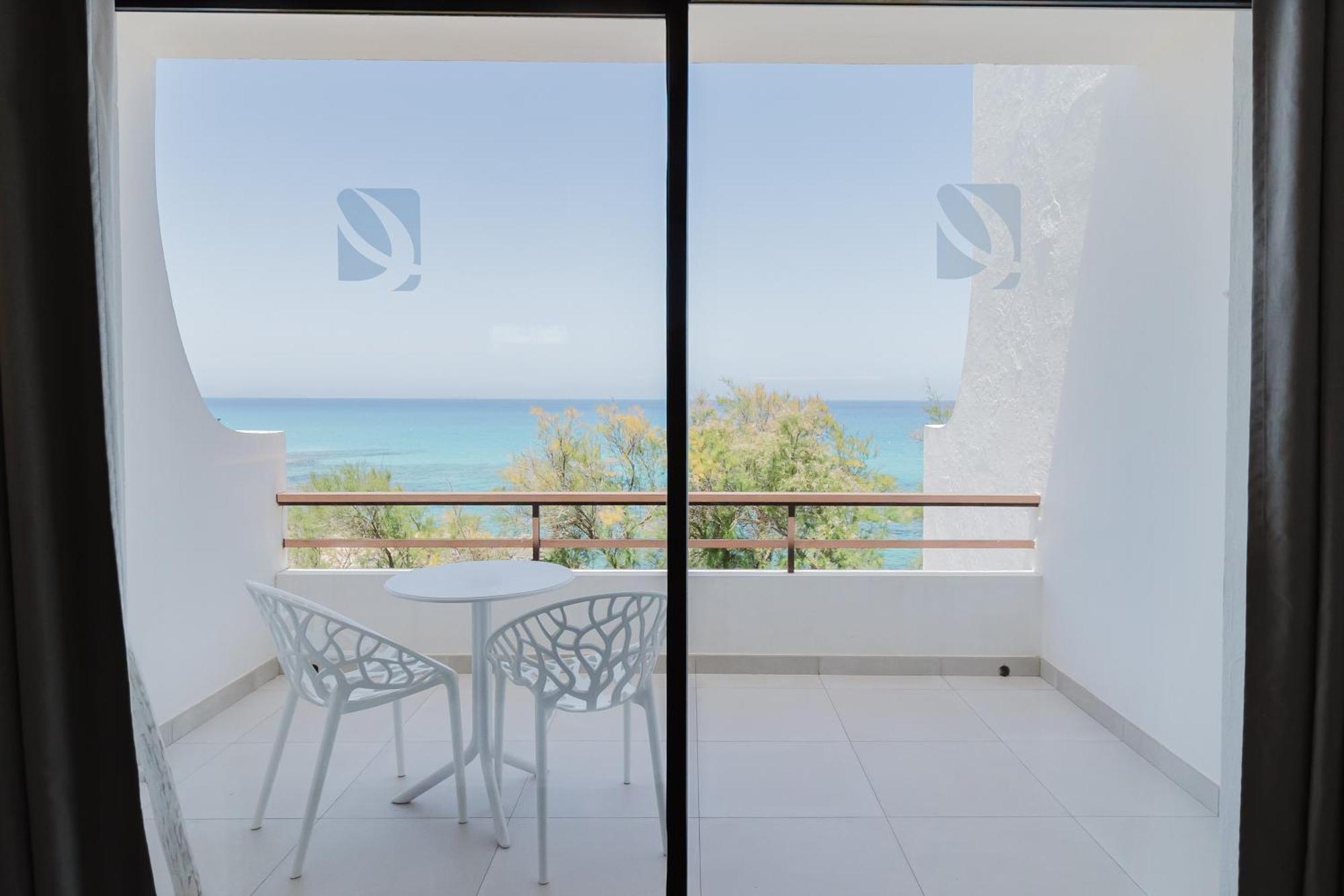 Gaviota - Emar Hotels Adults Only إس كالو المظهر الخارجي الصورة